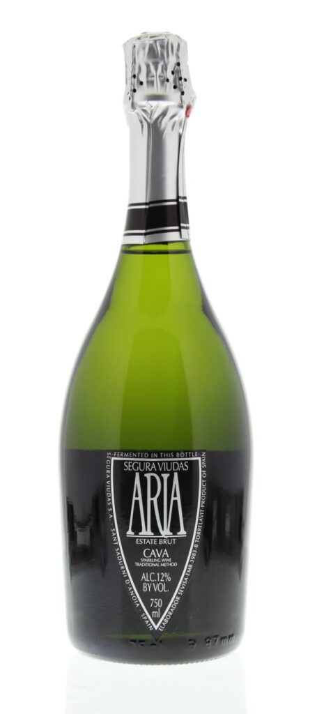 Alternatives to Champagne for Wedding Toast