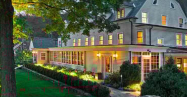 Best Bed and Breakfast for Honeymoon Bedford Post Inn