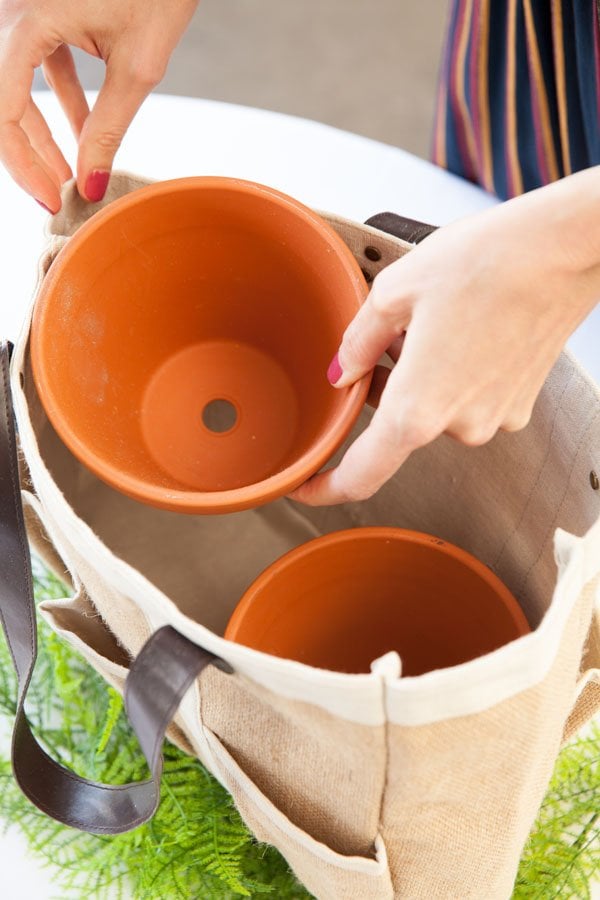 diy wedding centerpieces pots in bag