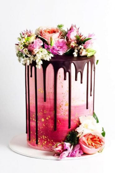 drip wedding cake
