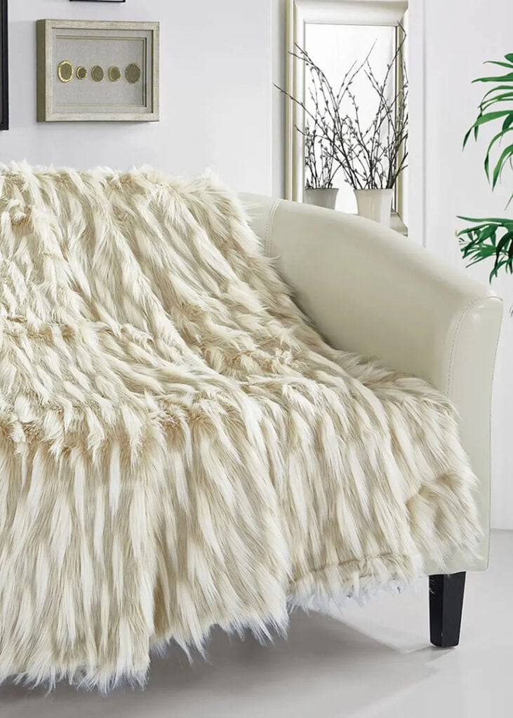 Faux Fur Blanket Beige