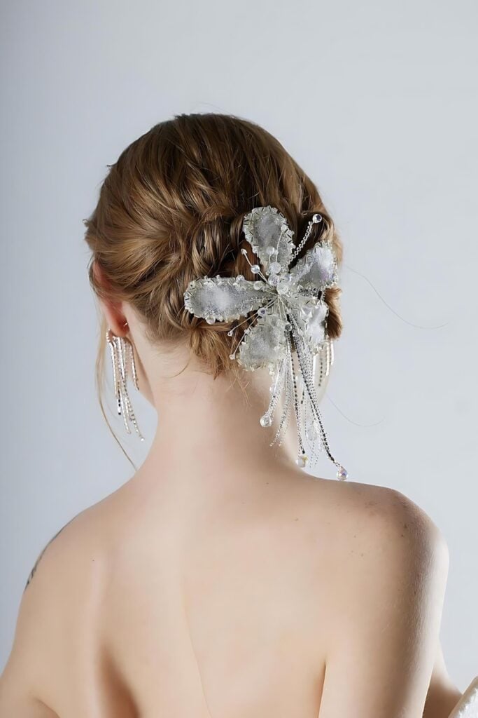 Glamorous Crystal Bridal Hairpiece