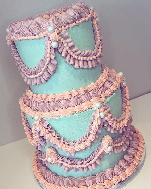 Unique Wedding Cakes For Beach
