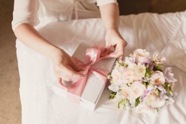 wedding gift etiquette