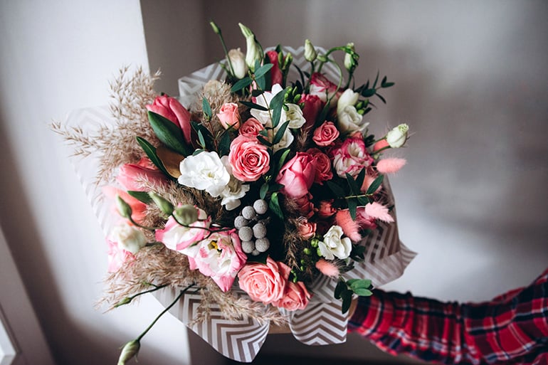 Winter Wedding Colors Palette for Flowers